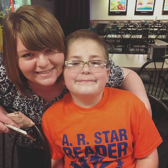 Meet your Posher, Danielle - Picture 1 of 1